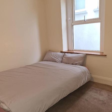 One Bedroom Apartment Dublin Luaran gambar